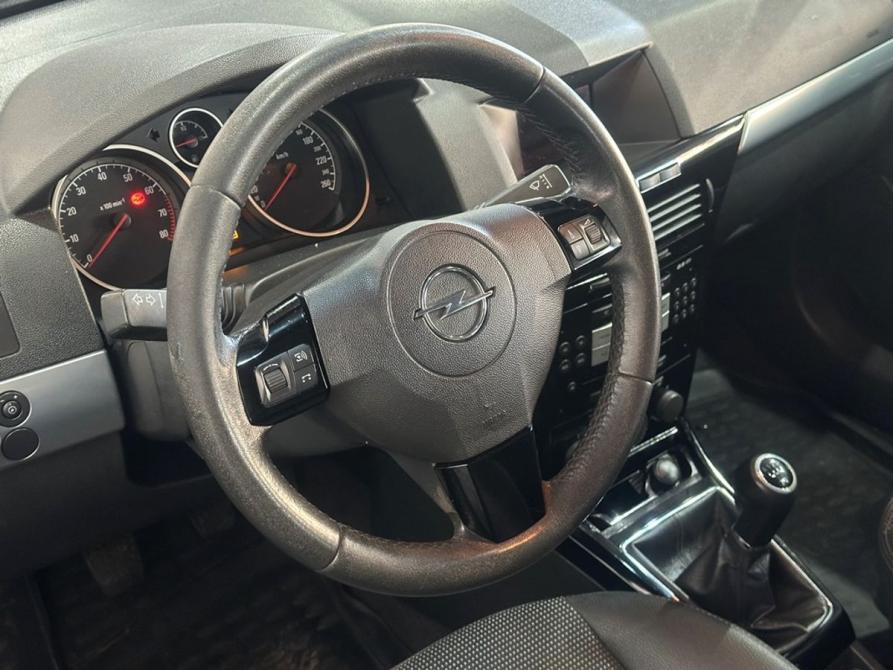Opel Astra H Рестайлинг Москва  - изображение 12