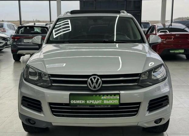 Volkswagen Touareg II с пробегом 2010 года, цена 1 649 000 рублей, 300000 км, внедорожник, Автокод Объявления