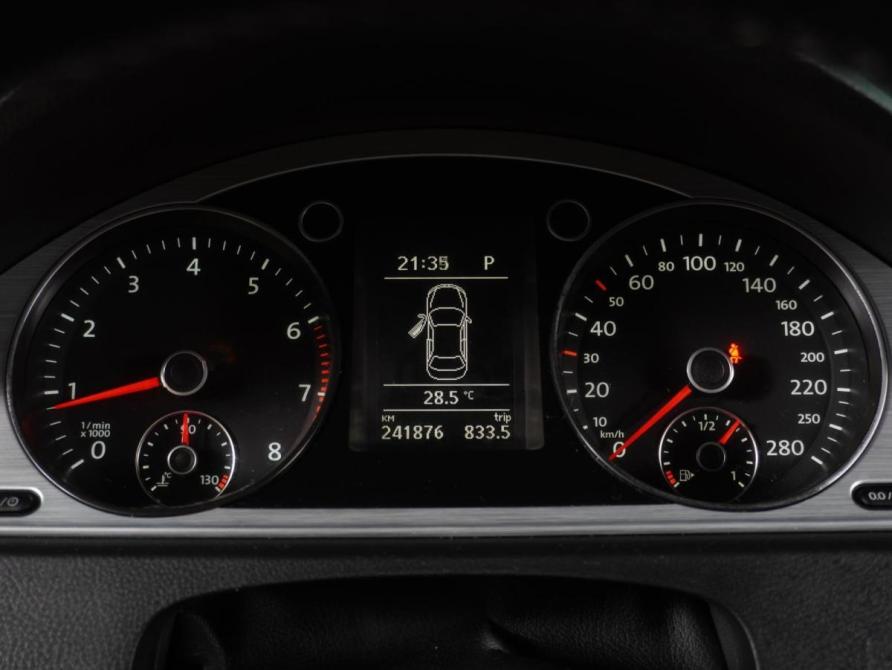 Volkswagen Passat CC I Рестайлинг Воронеж  - изображение 26