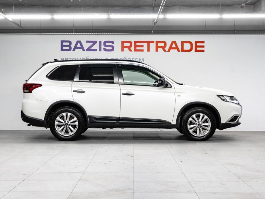Mitsubishi Outlander III Рестайлинг 2 Тюмень  - изображение 5