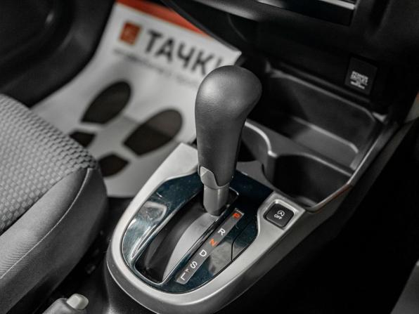 Honda Fit III Рестайлинг с пробегом 2018 года, цена 1 200 000 рублей, 109718 км, хэтчбек, Автокод Объявления