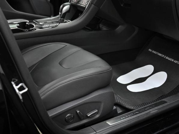 Ford Mondeo V с пробегом 2016 года, цена 1 349 000 рублей, 286000 км, седан, Автокод Объявления