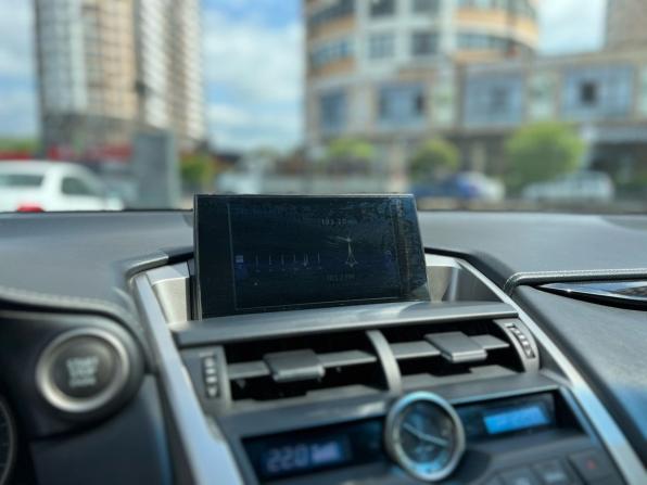 Lexus NX I с пробегом 2015 года, цена 2 550 000 рублей, 76000 км, внедорожник, Автокод Объявления