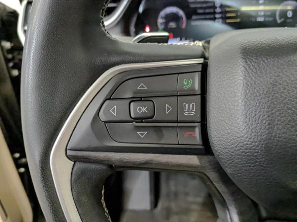 Jeep Grand Cherokee V (WL) с пробегом 2023 года, цена 6 500 000 рублей, 59587 км, внедорожник, Автокод Объявления