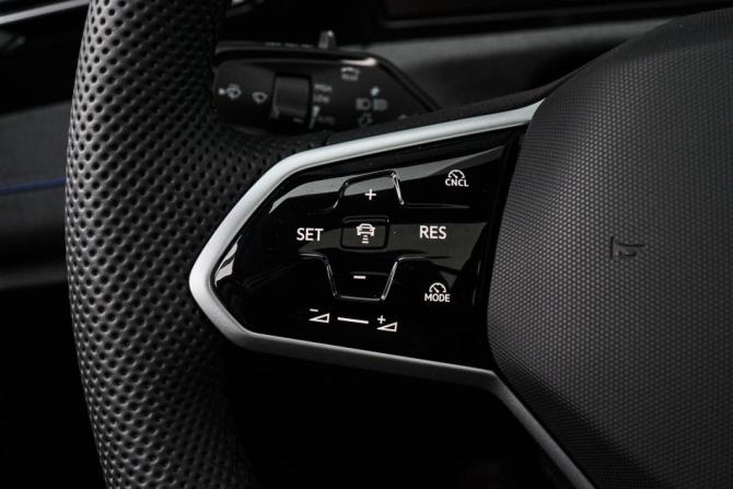 Volkswagen Tiguan III (China Market) с пробегом 2024 года, цена 4 200 000 рублей, 27974 км, внедорожник, Автокод Объявления