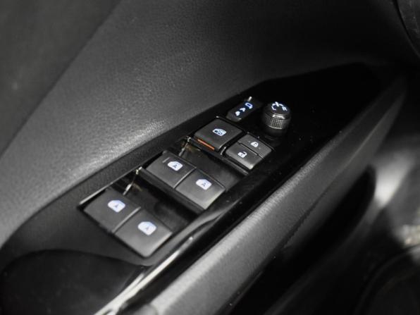 Toyota Camry VIII (XV70) с пробегом 2021 года, цена 2 179 900 рублей, 147180 км, седан, Автокод Объявления
