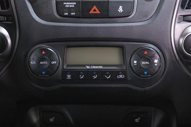 Hyundai ix35 I Рестайлинг с пробегом 2015 года, цена 1 389 000 рублей, 171000 км, внедорожник, Автокод Объявления
