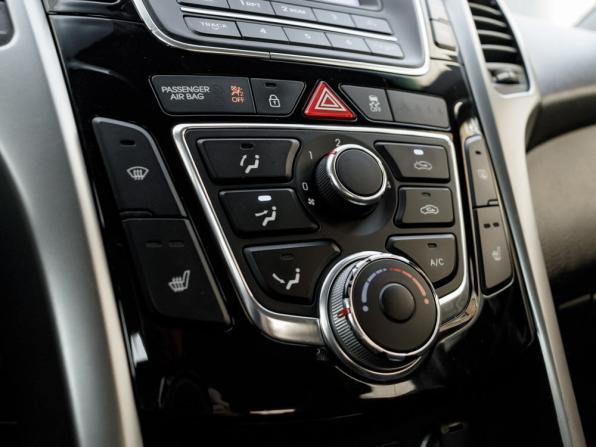 Hyundai i30 II с пробегом 2012 года, цена 955 000 рублей, 151045 км, хэтчбек, Автокод Объявления