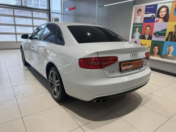 Audi A4 IV (B8) Рестайлинг с пробегом 2014 года, цена 1 690 000 рублей, 160517 км, седан, Автокод Объявления