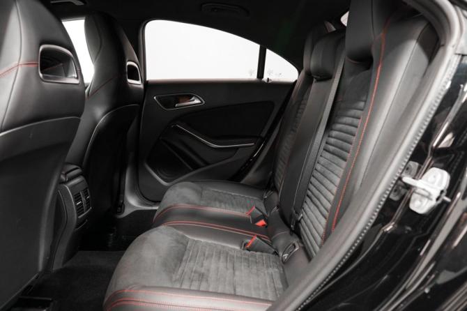Mercedes-Benz CLA I (C117 X117) с пробегом 2016 года, цена 2 490 000 рублей, 21850 км, седан, Автокод Объявления