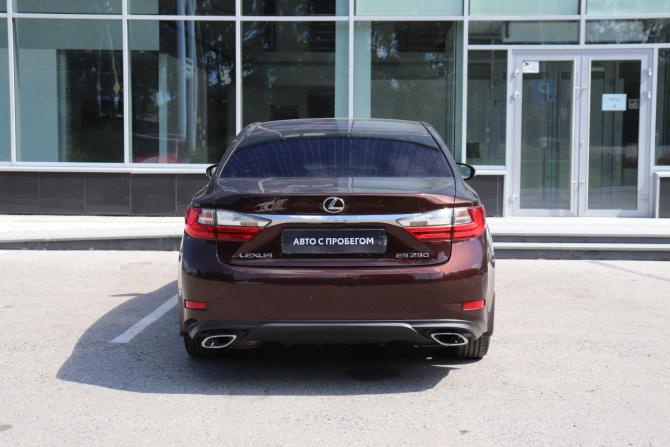 Lexus ES VI Рестайлинг с пробегом 2016 года, цена 1 947 000 рублей, 227598 км, седан, Автокод Объявления