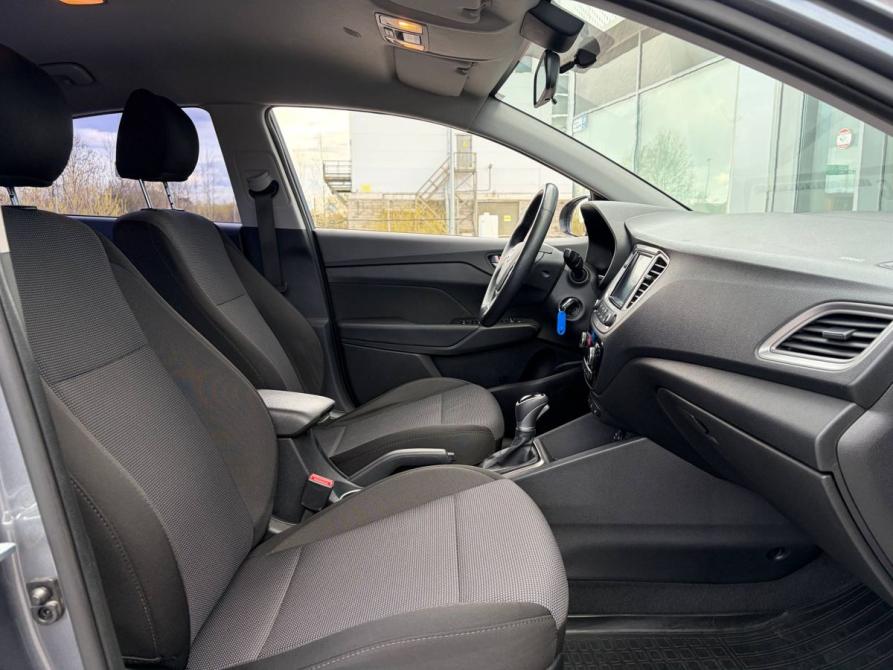 Hyundai Solaris II Санкт-Петербург  - изображение 21