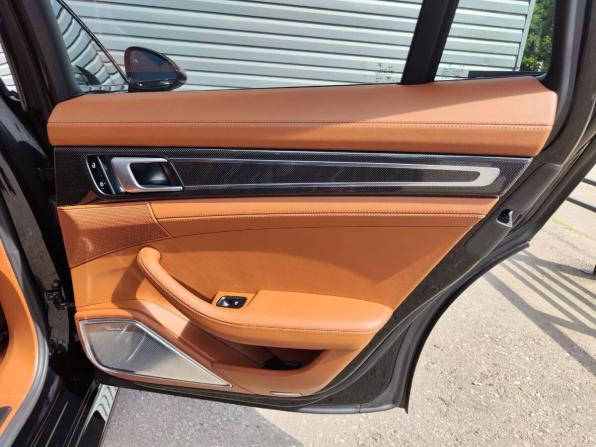 Porsche Panamera II Рестайлинг с пробегом 2021 года, цена 11 700 000 рублей, 46548 км, лифтбек, Автокод Объявления