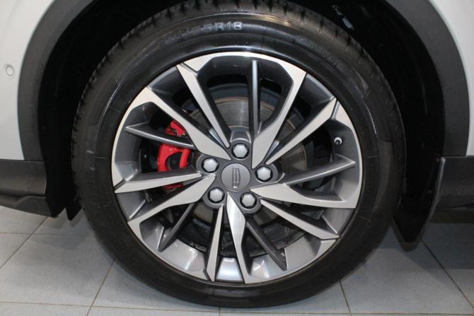 Geely Coolray I с пробегом 2021 года, цена 1 599 000 рублей, 51145 км, внедорожник, Автокод Объявления