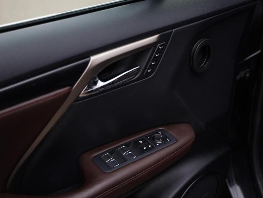 Lexus RX IV Рестайлинг Санкт-Петербург  - изображение 27
