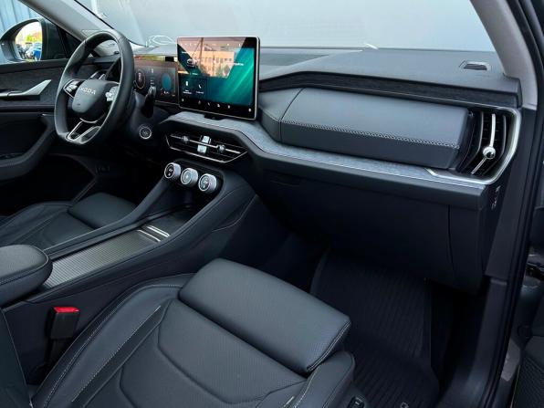Skoda Kodiaq II с пробегом 2025 года, цена 5 750 600 рублей, 15610 км, внедорожник, Автокод Объявления