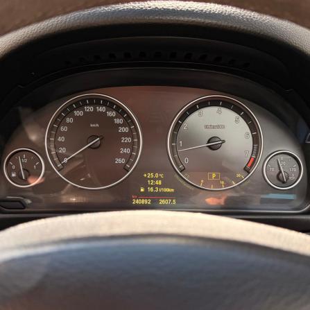 BMW 5 серии VI (F10/F11/F07) с пробегом 2011 года, цена 1 799 000 рублей, 240892 км, седан, Автокод Объявления