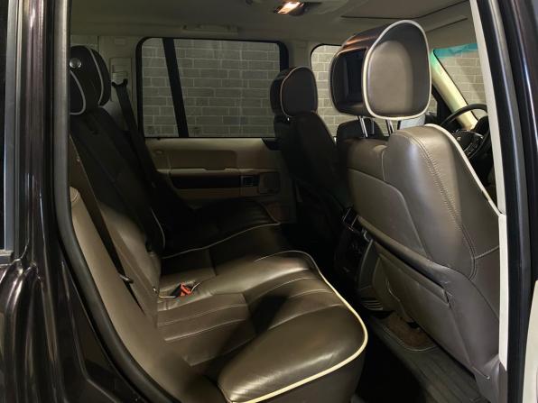 Land Rover Range Rover III Рестайлинг 2 с пробегом 2012 года, цена 1 900 000 рублей, 276663 км, внедорожник, Автокод Объявления