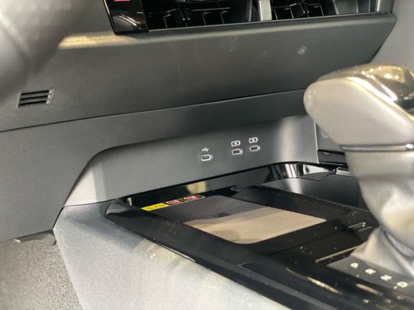 Toyota Camry IX (XV80) China Market с пробегом 2025 года, цена 4 100 000 рублей, 50 км, седан, Автокод Объявления
