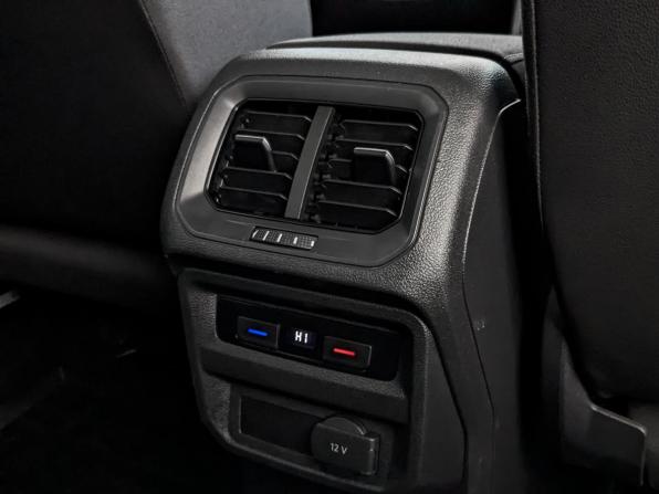 Volkswagen Tiguan II с пробегом 2018 года, цена 2 650 000 рублей, 40235 км, внедорожник, Автокод Объявления