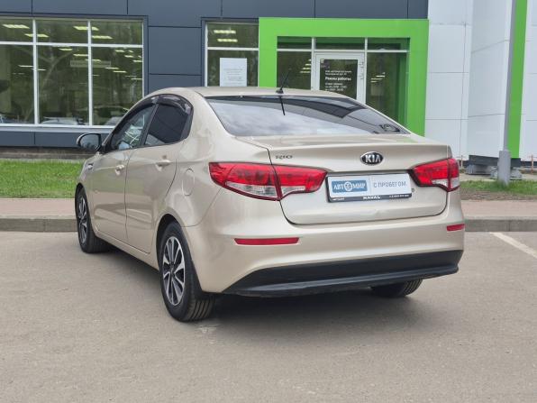 Kia Rio III Рестайлинг с пробегом 2015 года, цена 671 000 рублей, 165921 км, седан, Автокод Объявления