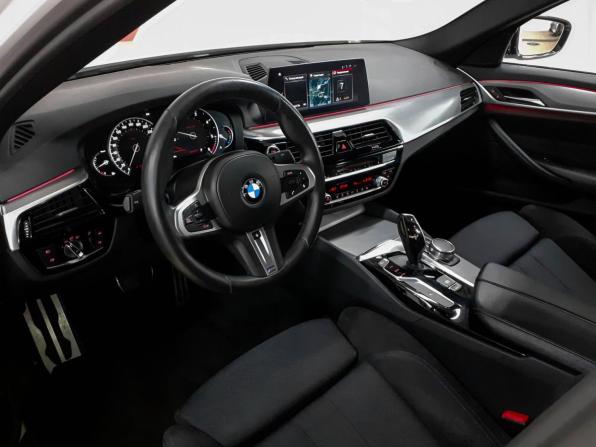BMW 5 серии VII (G30/G31/G38) с пробегом 2017 года, цена 3 319 000 рублей, 192000 км, седан, Автокод Объявления