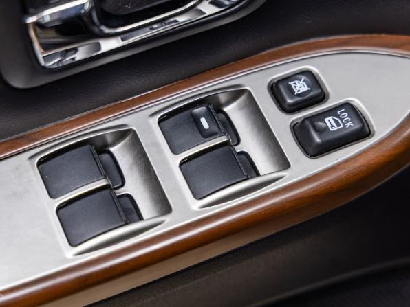 Mitsubishi Pajero IV с пробегом 2011 года, цена 2 390 000 рублей, 141002 км, внедорожник, Автокод Объявления