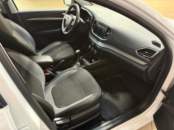 Lada (ВАЗ) Vesta I Рестайлинг (NG) с пробегом 2023 года, цена 1 135 000 рублей, 58000 км, седан, Автокод Объявления