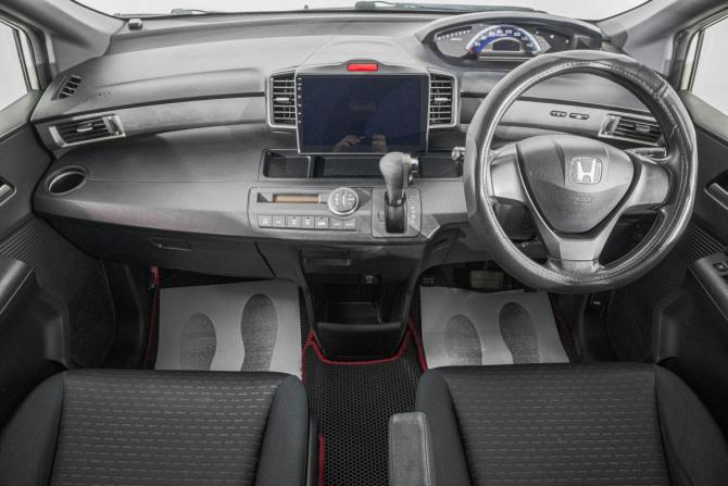 Honda Freed I с пробегом 2011 года, цена 999 000 рублей, 197000 км, компактвэн, Автокод Объявления