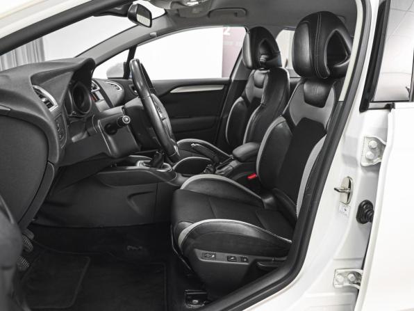 Citroen C4 II с пробегом 2012 года, цена 1 015 000 рублей, 145600 км, хэтчбек, Автокод Объявления