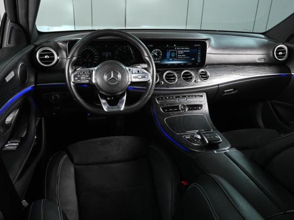 Mercedes-Benz E-Класс V (W213 S213 C238) с пробегом 2018 года, цена 3 299 000 рублей, 134541 км, седан, Автокод Объявления