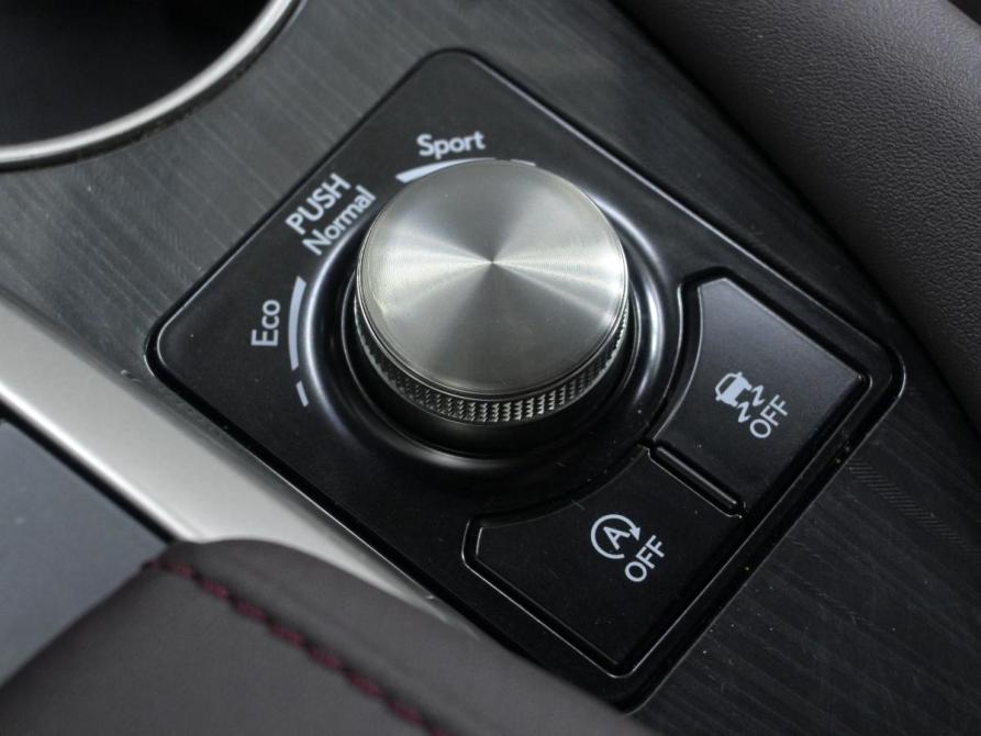 Lexus RX IV Рестайлинг Москва  - изображение 15