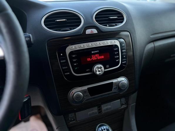 Ford Focus II Рестайлинг с пробегом 2008 года, цена 550 000 рублей, 314858 км, седан, Автокод Объявления