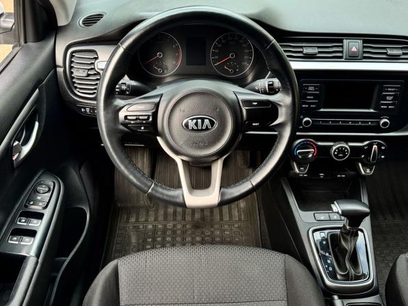 Kia Rio IV Рестайлинг с пробегом 2021 года, цена 1 479 000 рублей, 140000 км, хэтчбек, Автокод Объявления