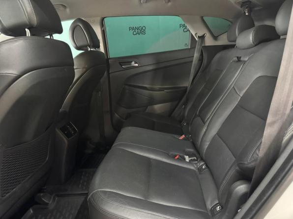 Hyundai Tucson III с пробегом 2016 года, цена 1 750 000 рублей, 176026 км, внедорожник, Автокод Объявления