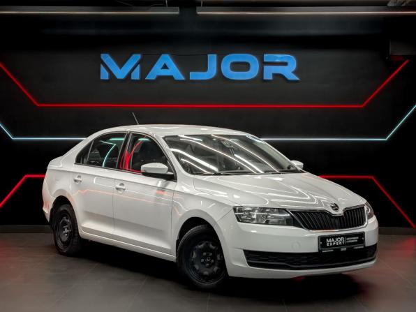 Skoda Rapid I Рестайлинг с пробегом 2018 года, цена 800 000 рублей, 194456 км, лифтбек, Автокод Объявления