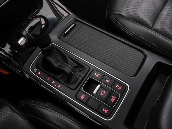 Kia Sorento III Prime Рестайлинг с пробегом 2017 года, цена 2 799 000 рублей, 158514 км, внедорожник, Автокод Объявления