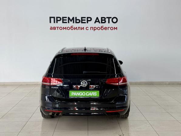 Volkswagen Passat B8 с пробегом 2018 года, цена 2 190 000 рублей, 216701 км, универсал, Автокод Объявления