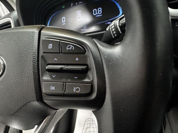 Hyundai Venue I с пробегом 2022 года, цена 2 000 000 рублей, 93968 км, внедорожник, Автокод Объявления