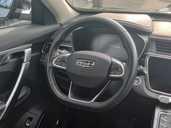 Geely Atlas Pro с пробегом 2023 года, цена 1 995 000 рублей, 72807 км, внедорожник, Автокод Объявления