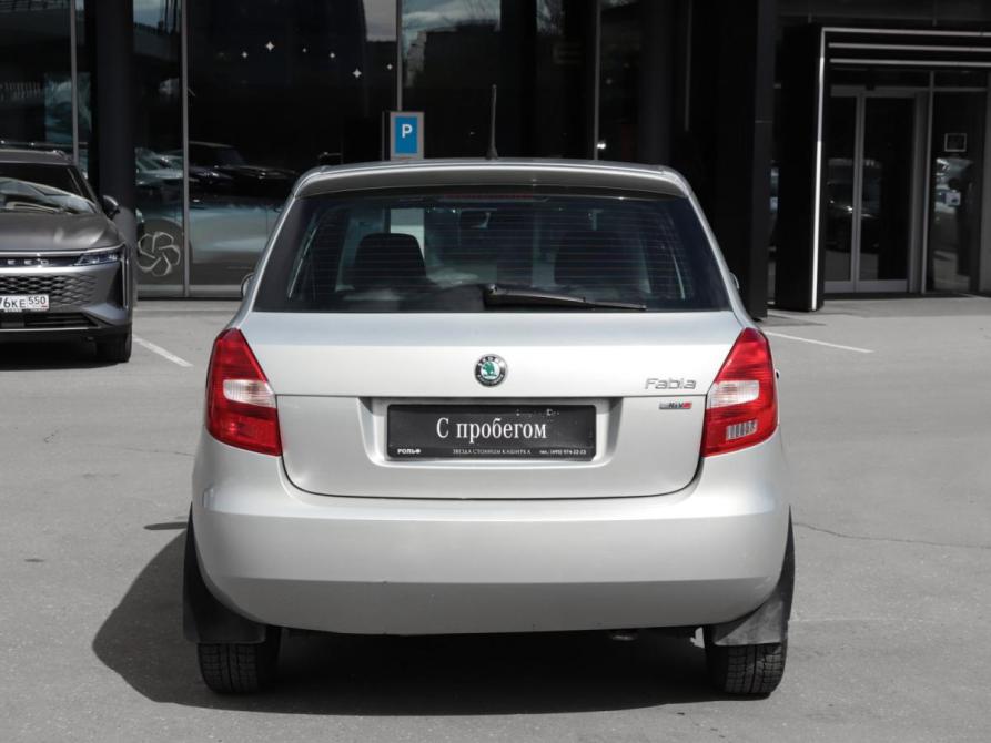 Skoda Fabia II Рестайлинг Москва  - изображение 6