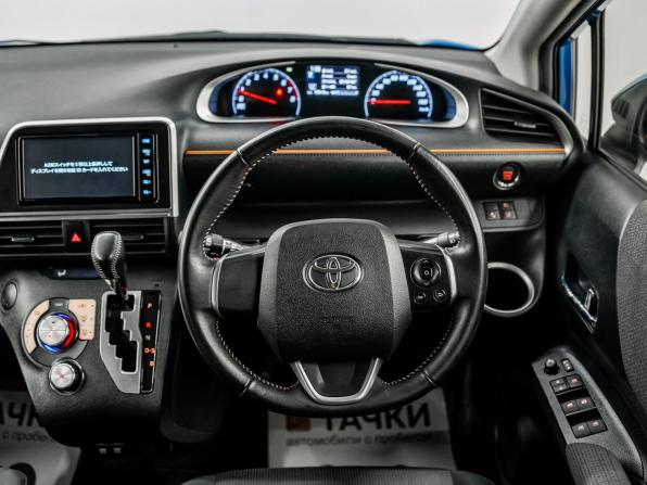 Toyota Sienta II Рестайлинг с пробегом 2019 года, цена 1 700 000 рублей, 10510 км, компактвэн, Автокод Объявления
