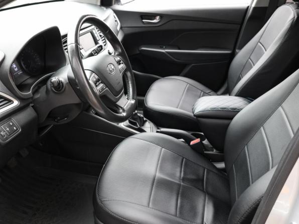 Hyundai Solaris II с пробегом 2018 года, цена 1 199 000 рублей, 151794 км, седан, Автокод Объявления