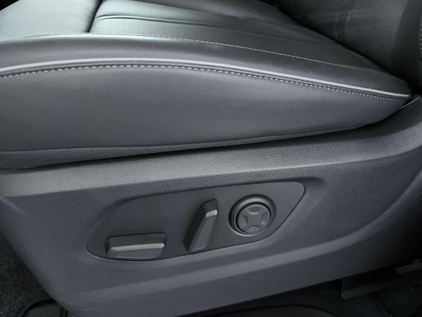 Hyundai Staria I с пробегом 2025 года, цена 8 999 900 рублей, 50 км, минивэн, Автокод Объявления