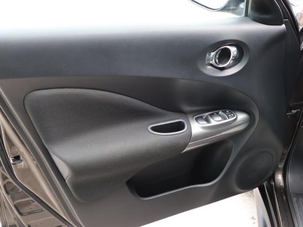Nissan Juke I с пробегом 2013 года, цена 890 000 рублей, 184033 км, внедорожник, Автокод Объявления