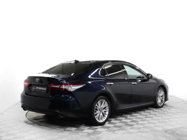 Toyota Camry VIII (XV70) с пробегом 2018 года, цена 2 799 000 рублей, 99990 км, седан, Автокод Объявления