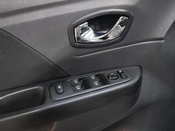Renault Kaptur I с пробегом 2019 года, цена 1 470 000 рублей, 64088 км, внедорожник, Автокод Объявления