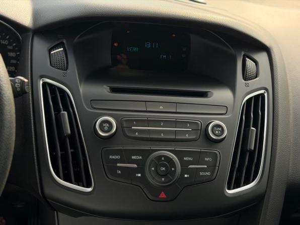 Ford Focus III Рестайлинг с пробегом 2015 года, цена 940 000 рублей, 109600 км, седан, Автокод Объявления