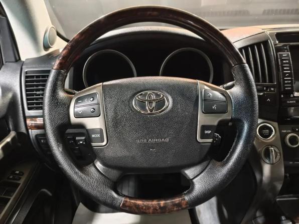 Toyota Land Cruiser 200 Series с пробегом 2009 года, цена 2 510 000 рублей, 236950 км, внедорожник, Автокод Объявления