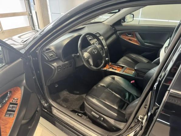 Toyota Camry VI (XV40) Рестайлинг с пробегом 2009 года, цена 999 000 рублей, 355000 км, седан, Автокод Объявления